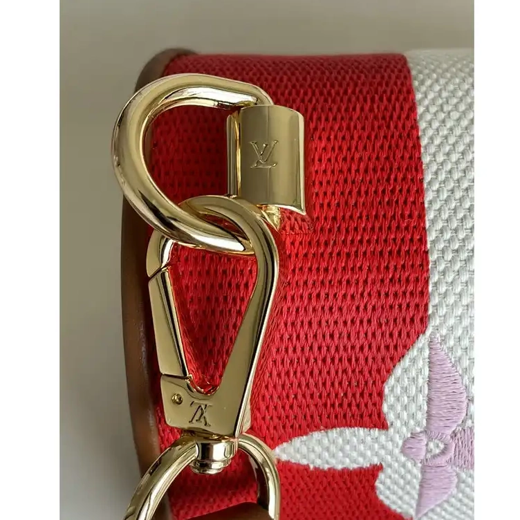 Bag 2109YA0125 LV 0723